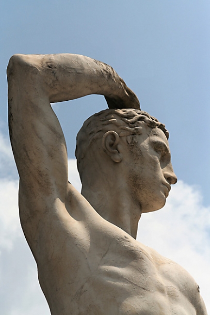 Stadio dei marmi 147